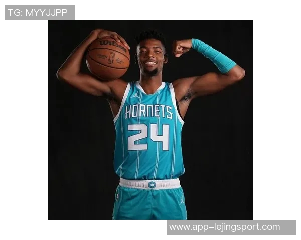 黄蜂队宣布布兰登米勒因左肩受伤将缺席本场比赛的后续时间