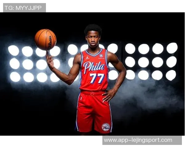 艾顿回忆与埃奇库姆的成长历程期待他在赛场上的精彩表现