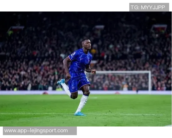 中场铁闸凯塞多本赛季英超抢断拦截双料第一展现强大防守能力